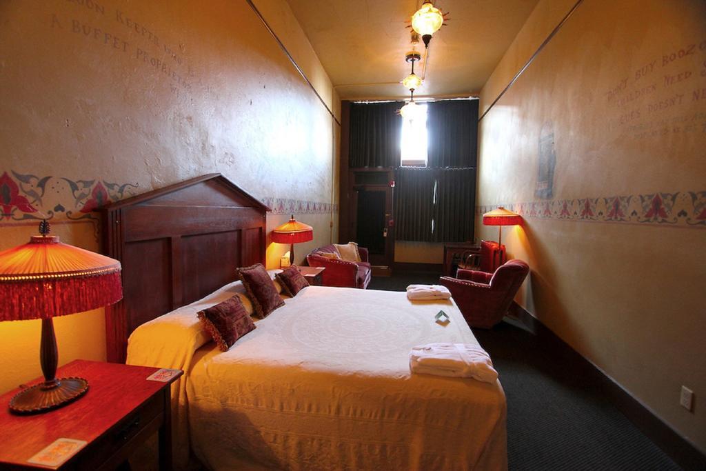 Mcmenamins Olympic Club Villa Centralia Luaran gambar