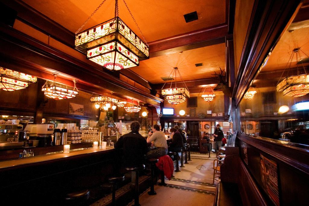 Mcmenamins Olympic Club Villa Centralia Luaran gambar