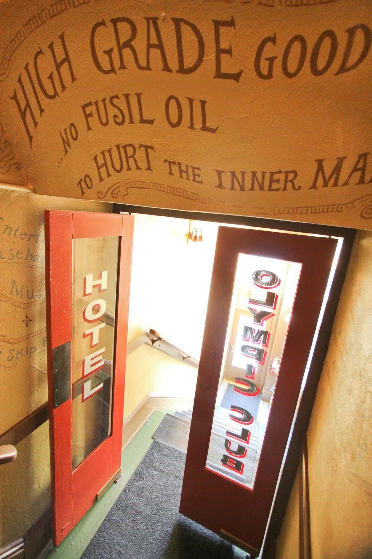 Mcmenamins Olympic Club Villa Centralia Luaran gambar