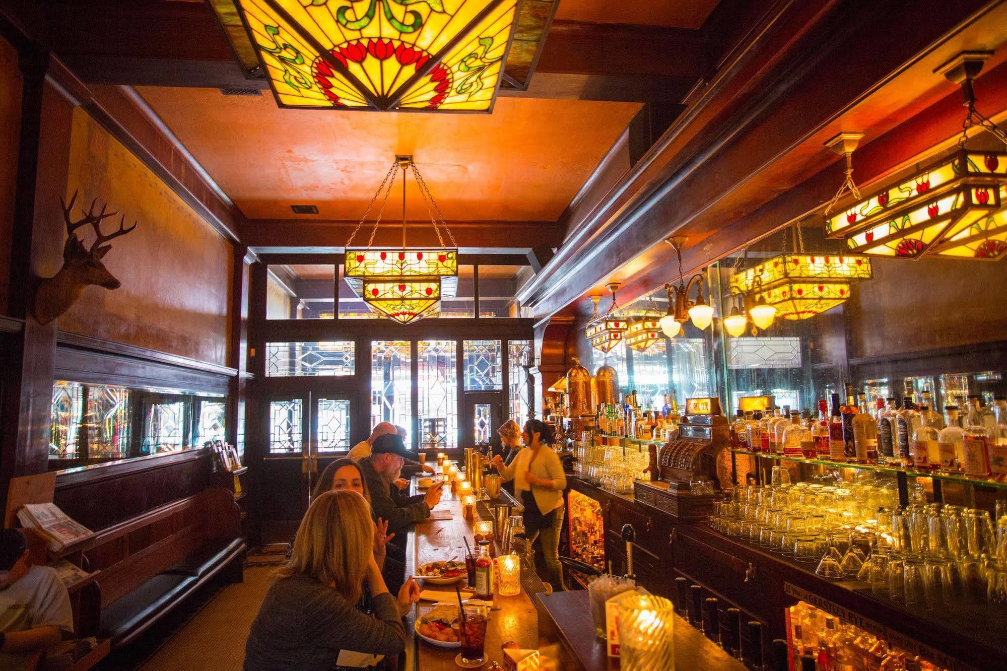 Mcmenamins Olympic Club Villa Centralia Luaran gambar